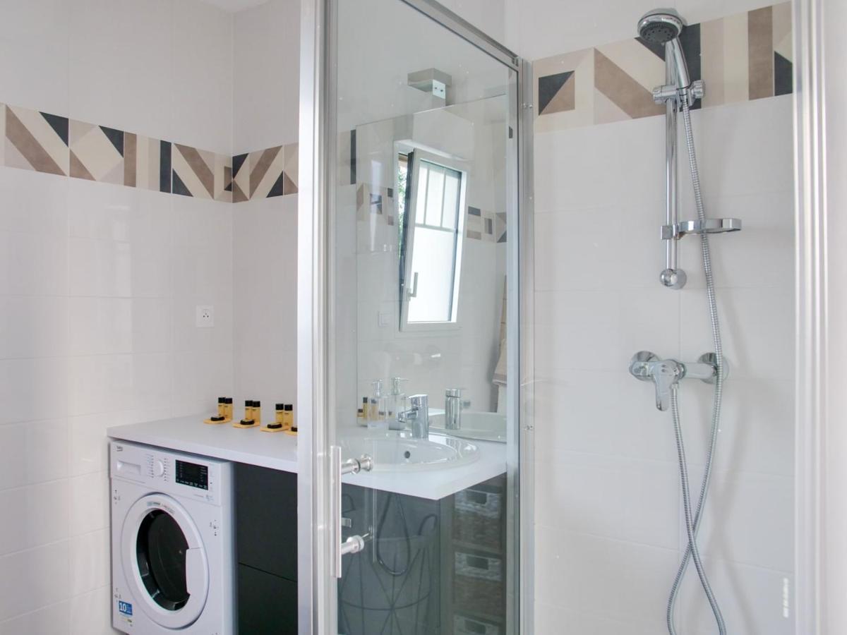 Apt. 50m Du Port De Plaisance, Parking & Ascenseur Apartment